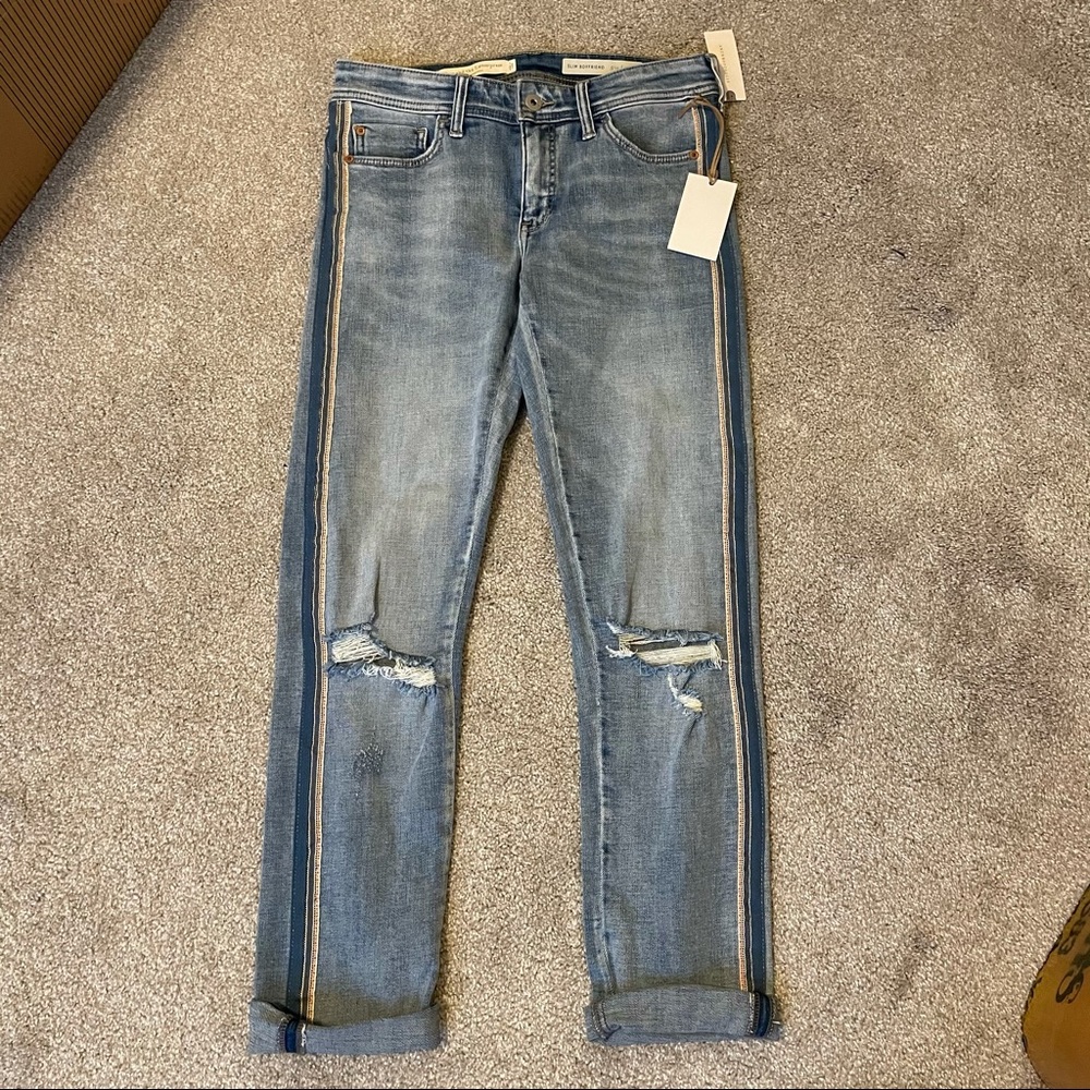 NWT slim boyfriend jeans